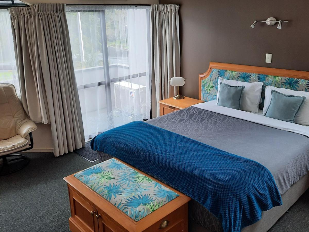 Pembrooke Motor Lodge Whangarei Exterior foto